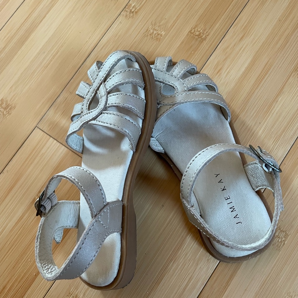 Jamie Kay sandals - Picture 9 of 10